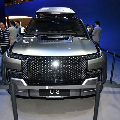 Puissance maximale 220kW batterie au lithium fer phosphate 2023 BYD Yangwang U8 Range étendu SUV