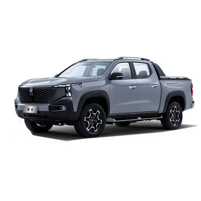 Le pick-up électrique de Jetour T2 avec une capacité de réservoir de carburant de 50 à 80 litres et 5 sièges.
