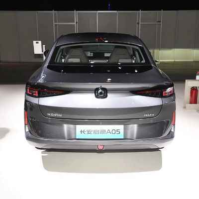 CHANGAN Qiyuan A05 1.5L Véhicule hybride 5 sièges Sedan Technologie hybride avancée