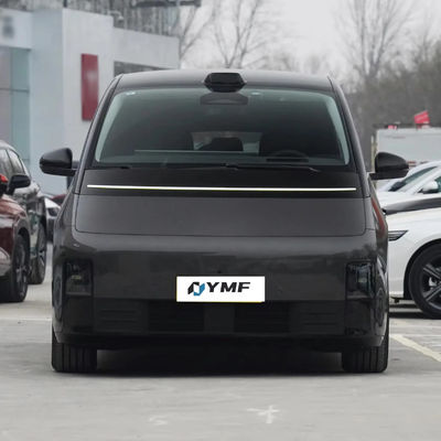 Batterie au lithium fer phosphate 7 sièges Mpv électrique Lixiang MEGA Ev voiture longue portée 4WD