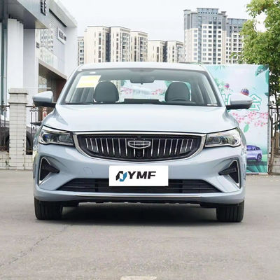Geely Emgrand L Hip EV Car Plug-in Hybrid Véhicule électrique à masse totale kg 1980