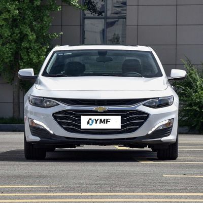 5 sièges batterie au lithium fer phosphate Chevrolet Malibu XL Benzine voiture de sport berline